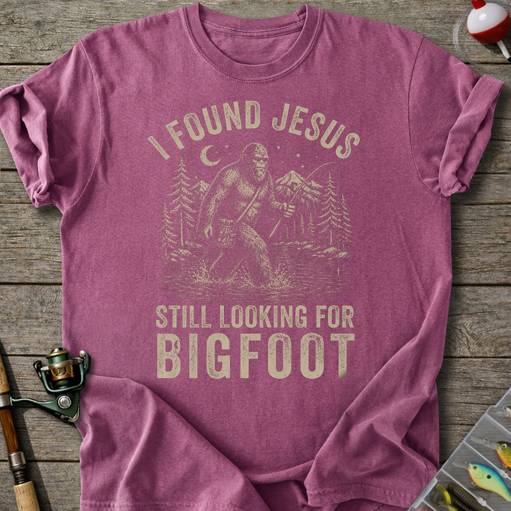 Jesus Looking For Bigfoot T-Shirt